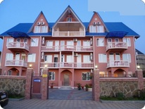 Мини-гостиница «Пурпурный замок»